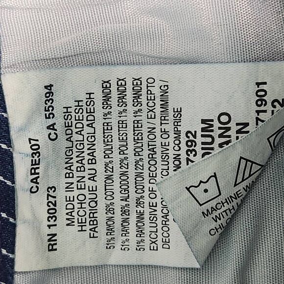 Lee Stripe Denim Shorts NWT Size 4 Lee Mid-Rise Striped Jean Shorts - Picture 7 of 10